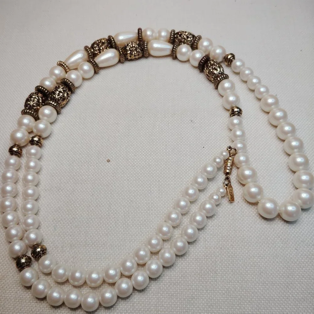 Vintage 1928 Gold Tone Faux Pearl Necklace 34 Inch